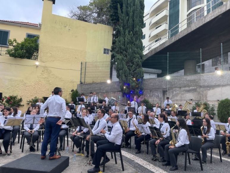 Filarm&oacute;nica de Ch&atilde;s 